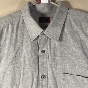Untuckit Button Up Shirt Mens 2XL Gray Soft Flannel Cotton Material Long Sleeve
